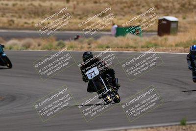 media/Apr-19-2025-AHRMA (Sat) [[3d98ca3309]]/Race/Group 3/turn 4/